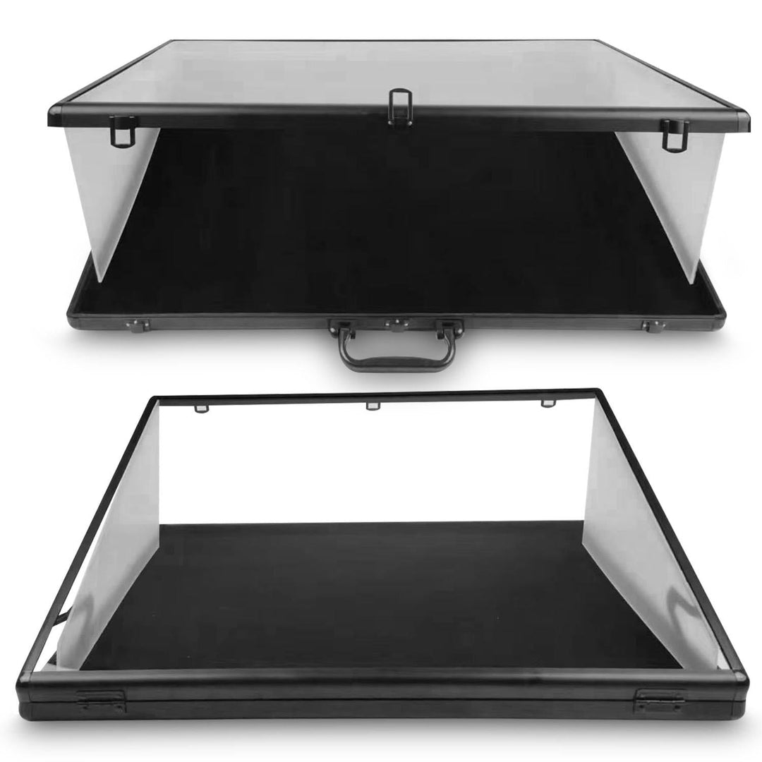 Lockable aluminum display case with clear top for showcasing collectibles – EVORETRO